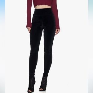 Cemi Ceri Women's Velvet High Waist Leggings Black Size M